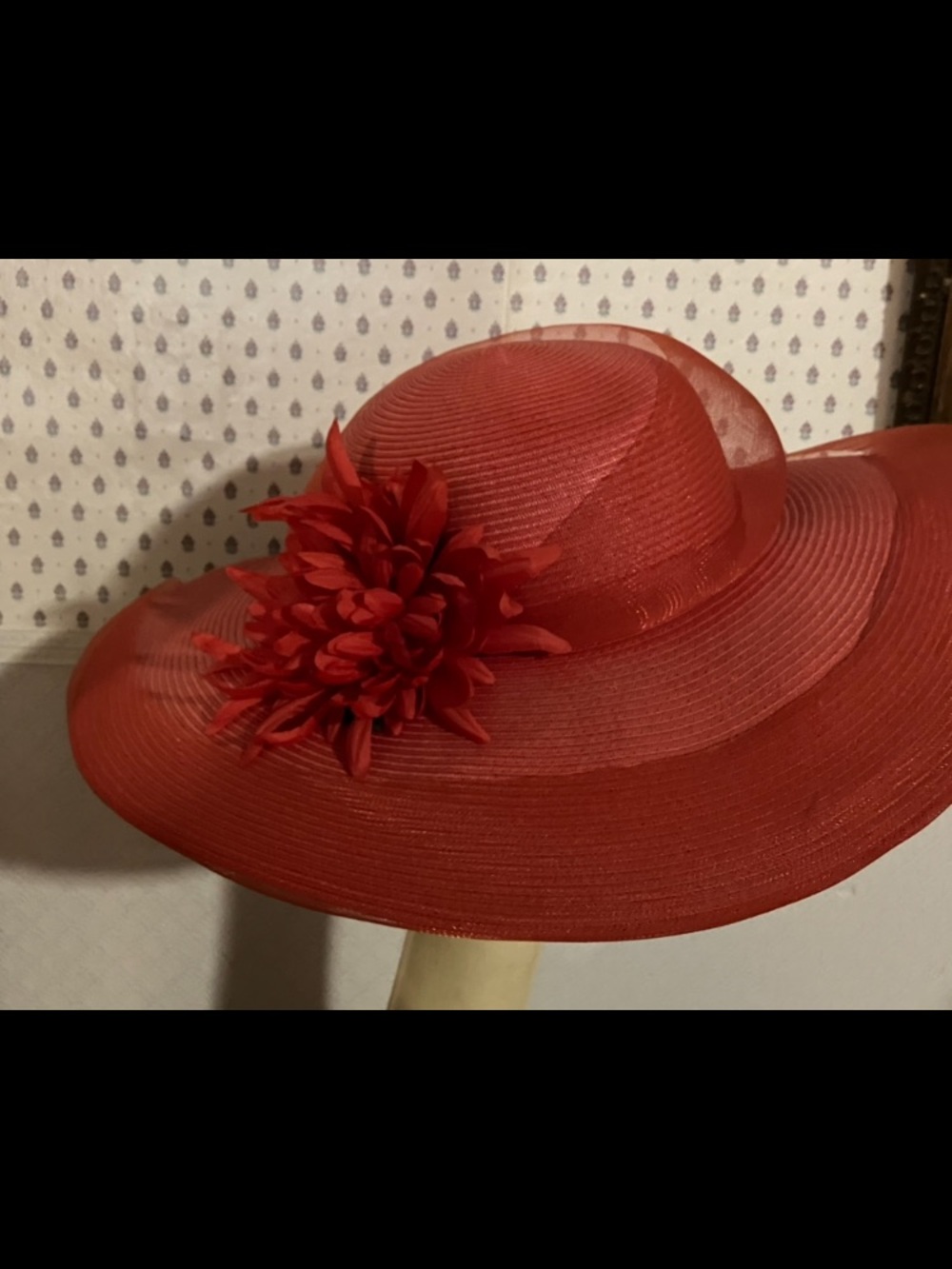 New August 18” Red Wide-Brim Women's Floral Accent Hat is So Stylish. - Picture 5 of 8